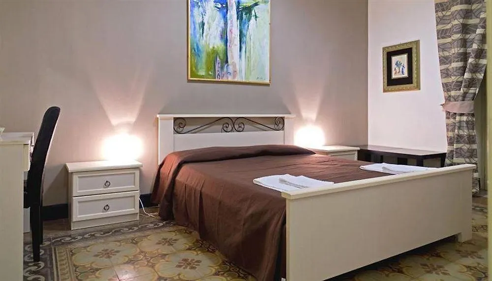 Ai Vicere Bed & Breakfast Palermo 2*,